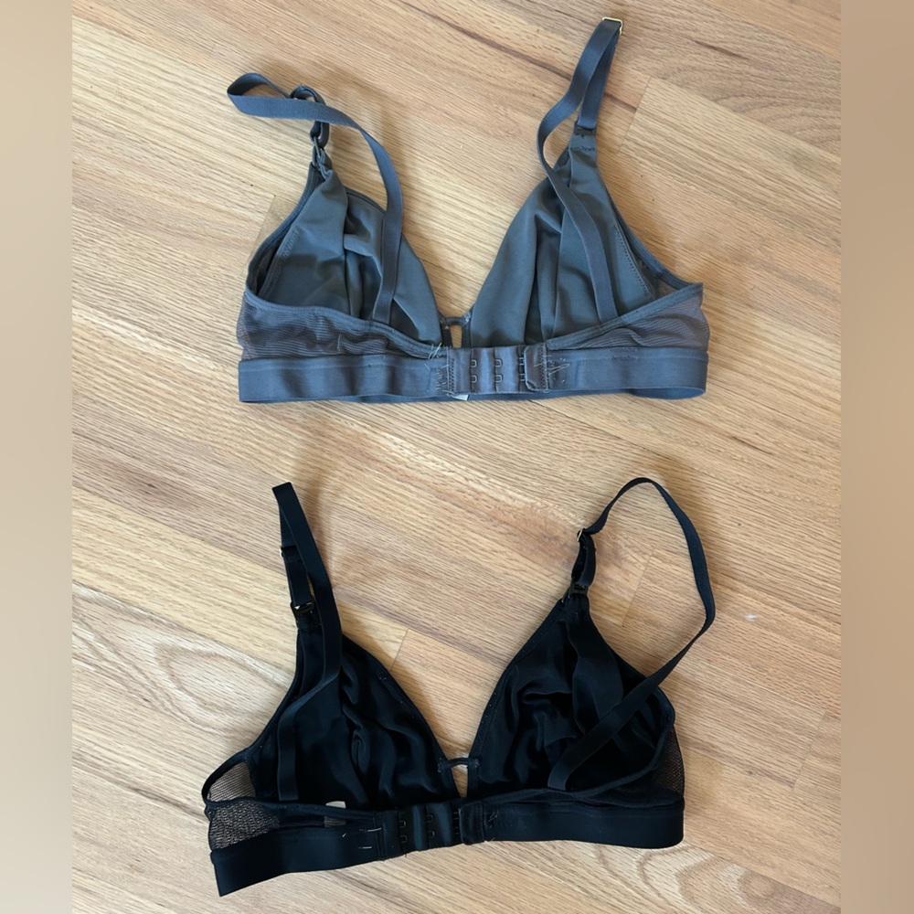 Bundle of 5 nursing bras- clip down and pull aside - Black, Gray - size small - Picture 8 of 11